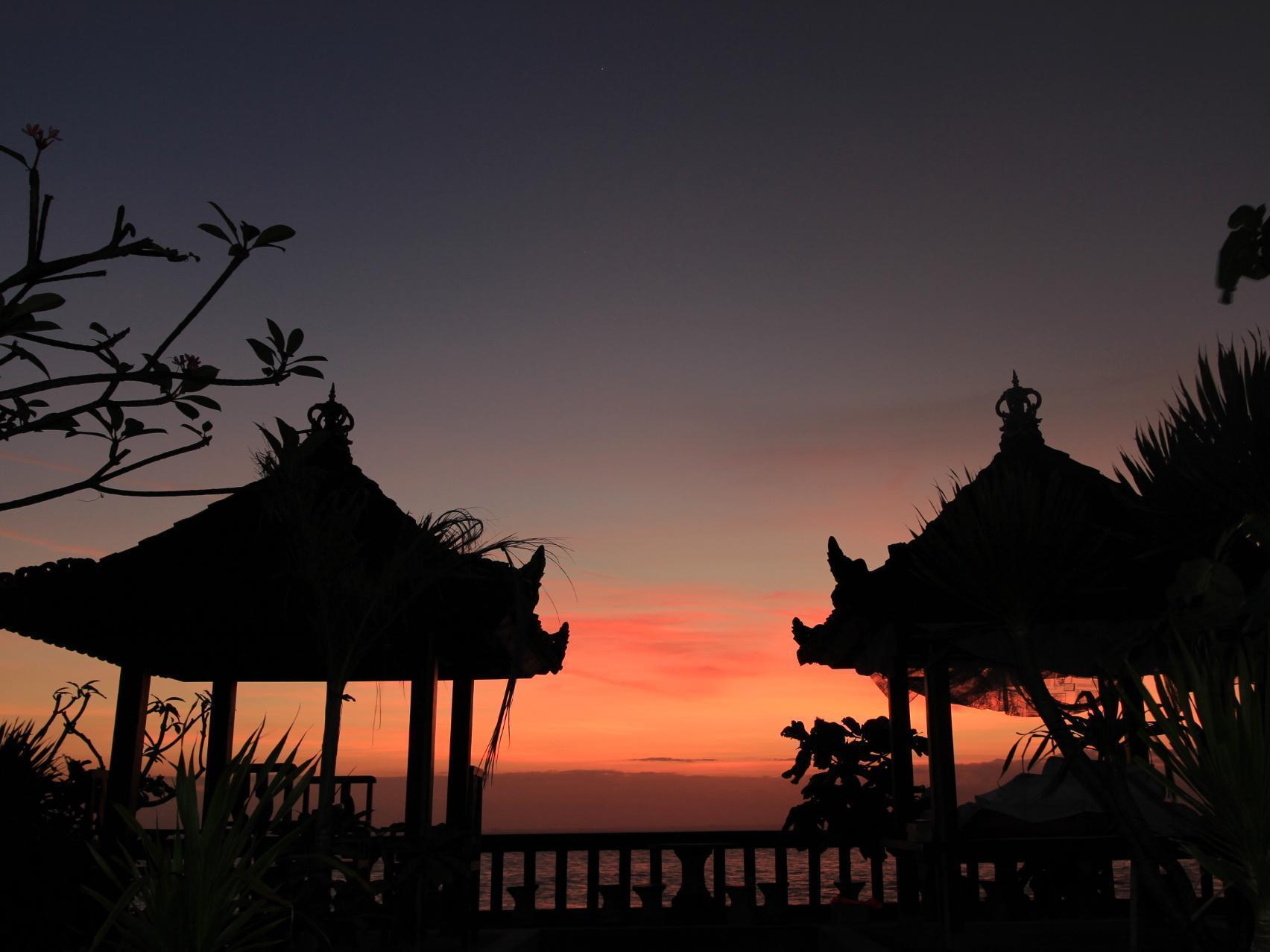 Dodol Lembongan Cliff Sunset Hotel Bagian luar foto
