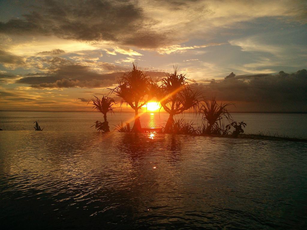 Dodol Lembongan Cliff Sunset Hotel Bagian luar foto