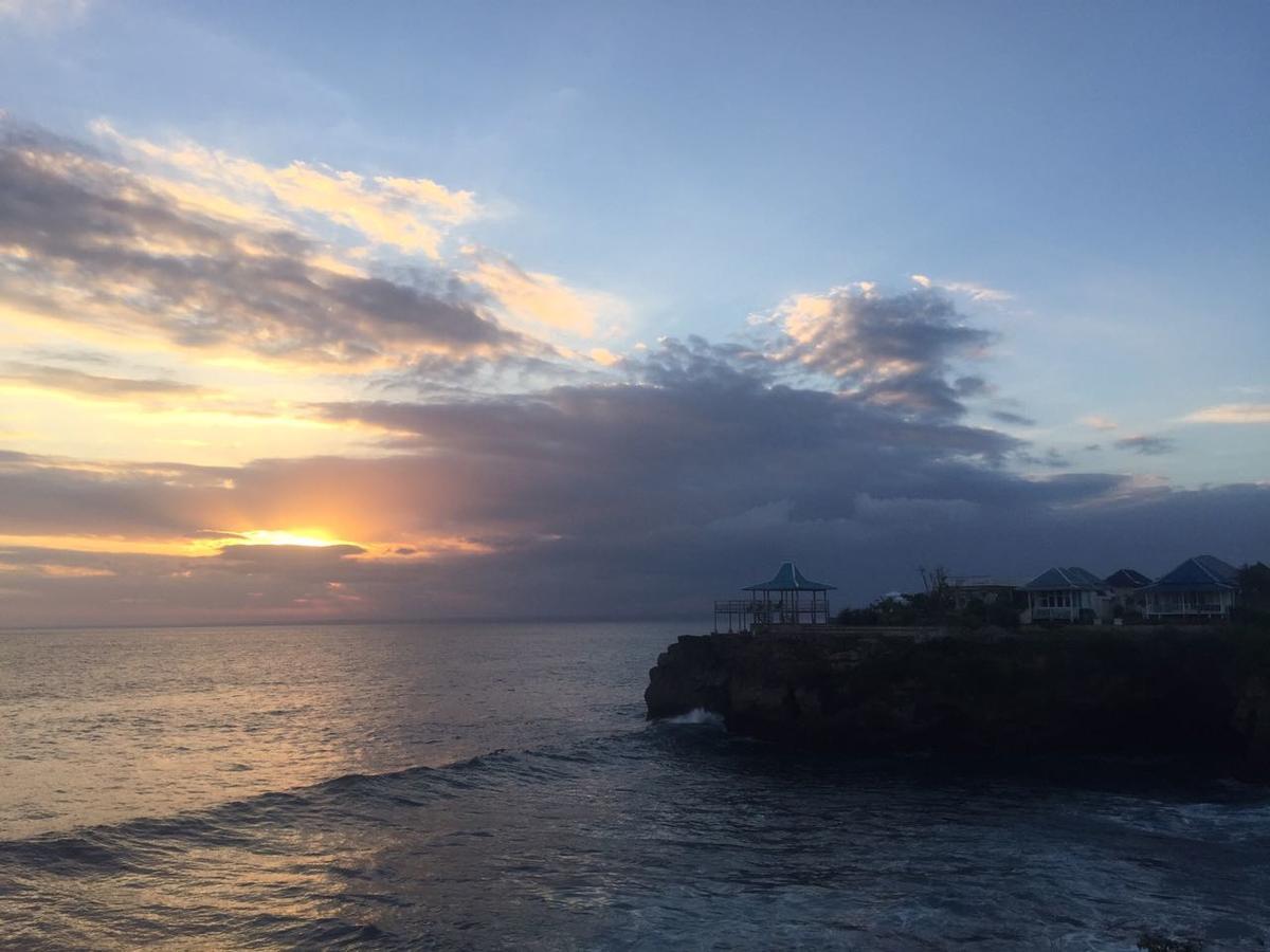 Dodol Lembongan Cliff Sunset Hotel Bagian luar foto