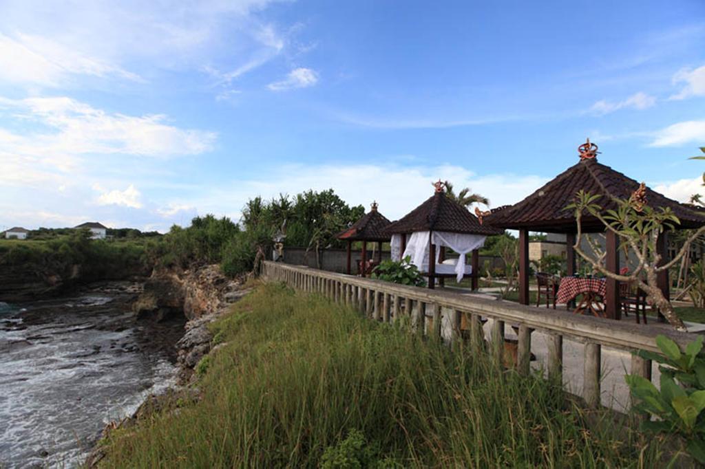 Dodol Lembongan Cliff Sunset Hotel Bagian luar foto