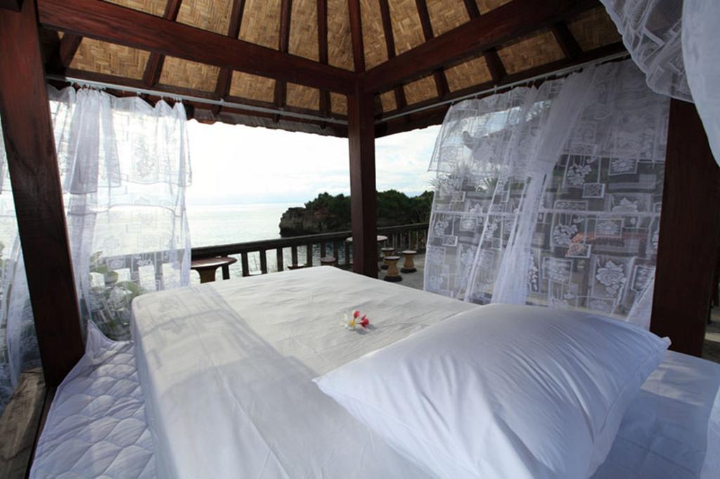 Dodol Lembongan Cliff Sunset Hotel Bagian luar foto